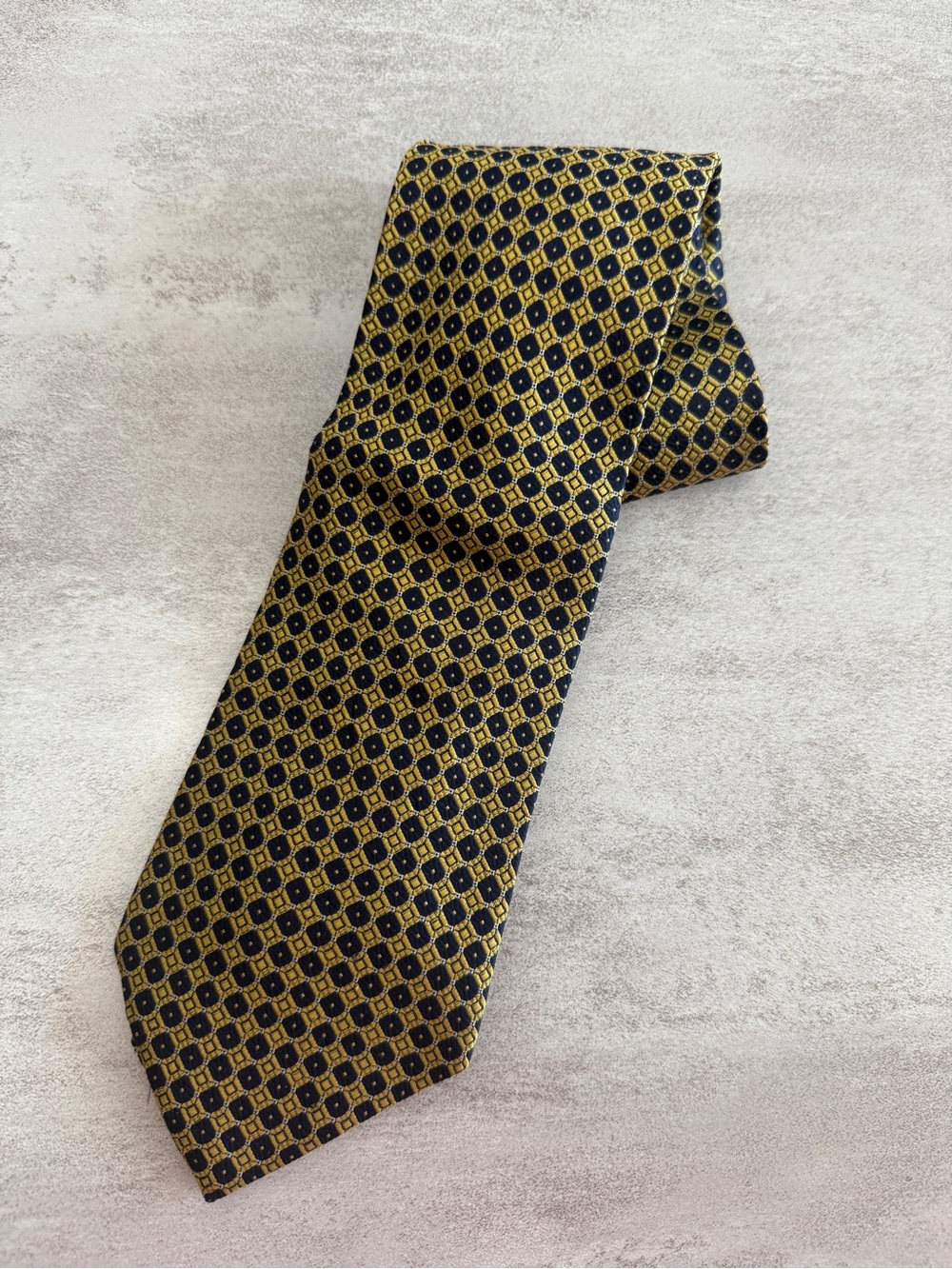 Alviero Martini Yellow and Navy Geometric Silk Tie